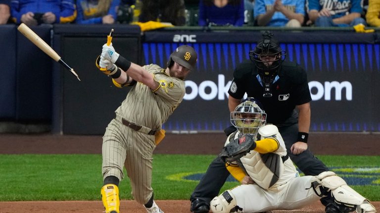 Jake-Cronenworth-impulsa-en-una-jugada-de-seleccio