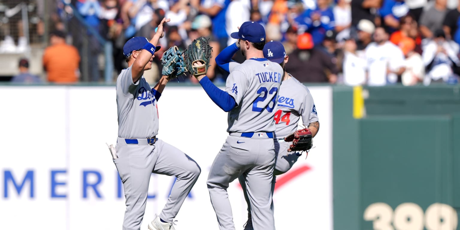 noticia-mlb-A-un-paso-de-la-historia-Dodgers-toman-octubre-u