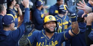 noticia-mlb-Al-primer-pitcheo-Chourio-se-apodera-del-record-hi