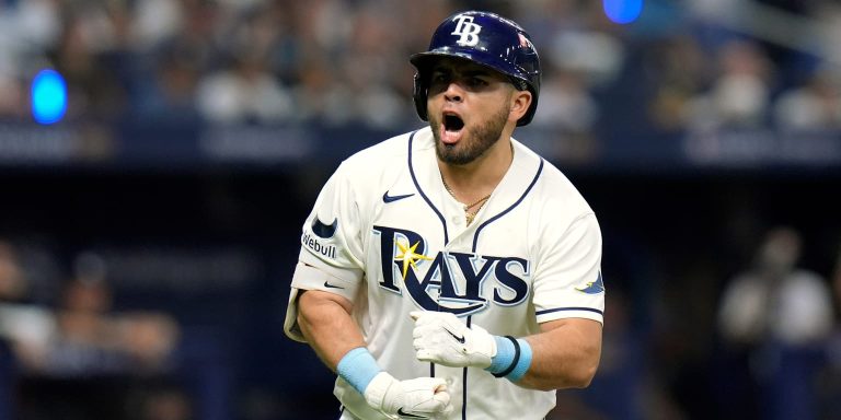 noticia-mlb-Aranda-le-sigue-los-pasos-a-su-amigo-tijuanense-Ki