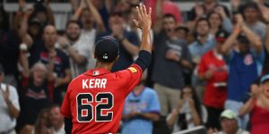 noticia-mlb-Bravos-sellan-su-pase-a-la-Serie-Divisional-detras