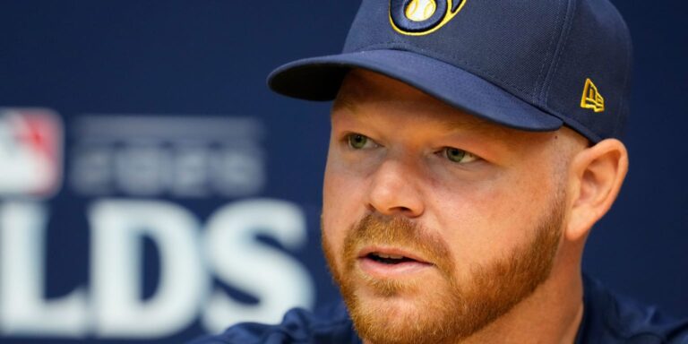 noticia-mlb-Cerveceros-siguen-contemplando-si-incluiran-a-Wood