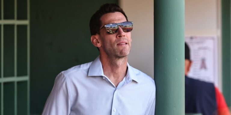 noticia-mlb-Cinco-interrogantes-que-los-Medias-Rojas-deben-res