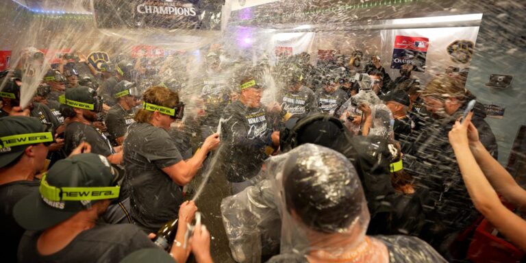 noticia-mlb-El-campeon-perfecto-El-hito-de-playoffs-que-Milwau