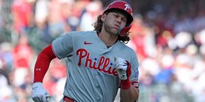 noticia-mlb-Filis-se-niegan-a-caer-Tres-batazos-dramaticos-fue