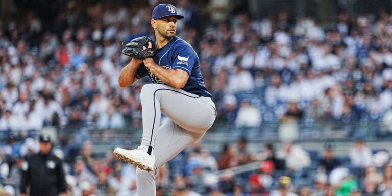 noticia-mlb-Lo-echaron-de-El-Bronx-como-fan