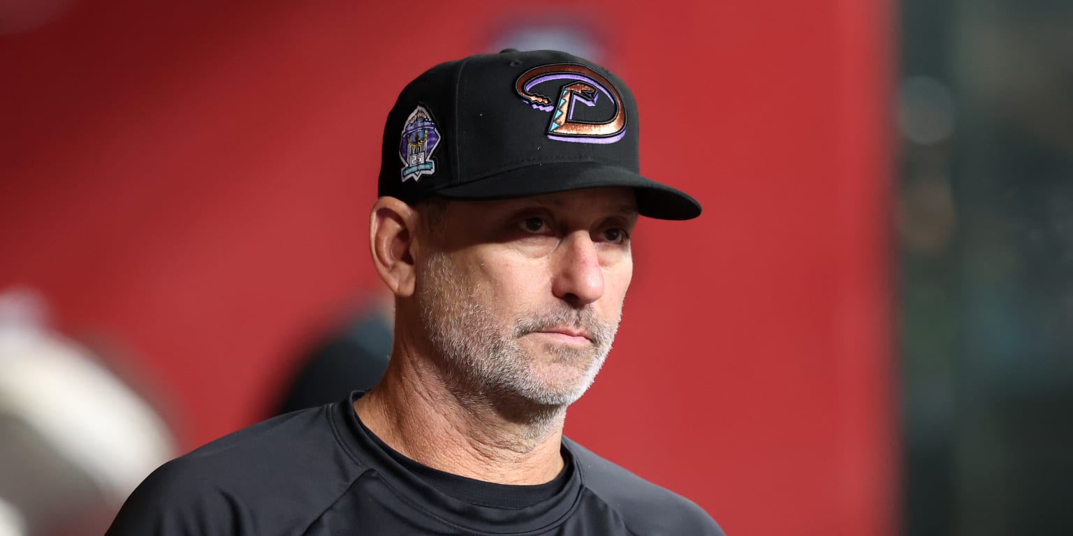 noticia-mlb-Lovullo-seguira-al-mando-de-los-D-backs-tras-pacta