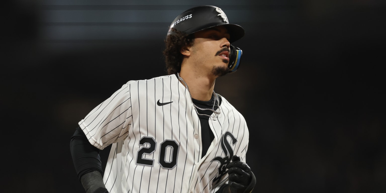 noticia-mlb-Miguel-Vargas-paso-de-contemplar-el-retiro-a-ser-u